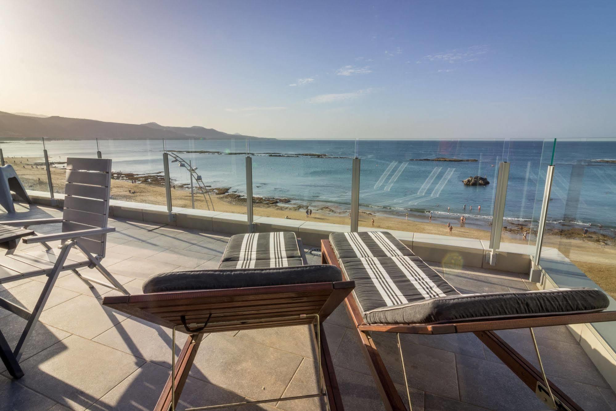 Living Las Canteras Homes - Beachfront Rooftop Лас Палмас де Гран Канария Екстериор снимка